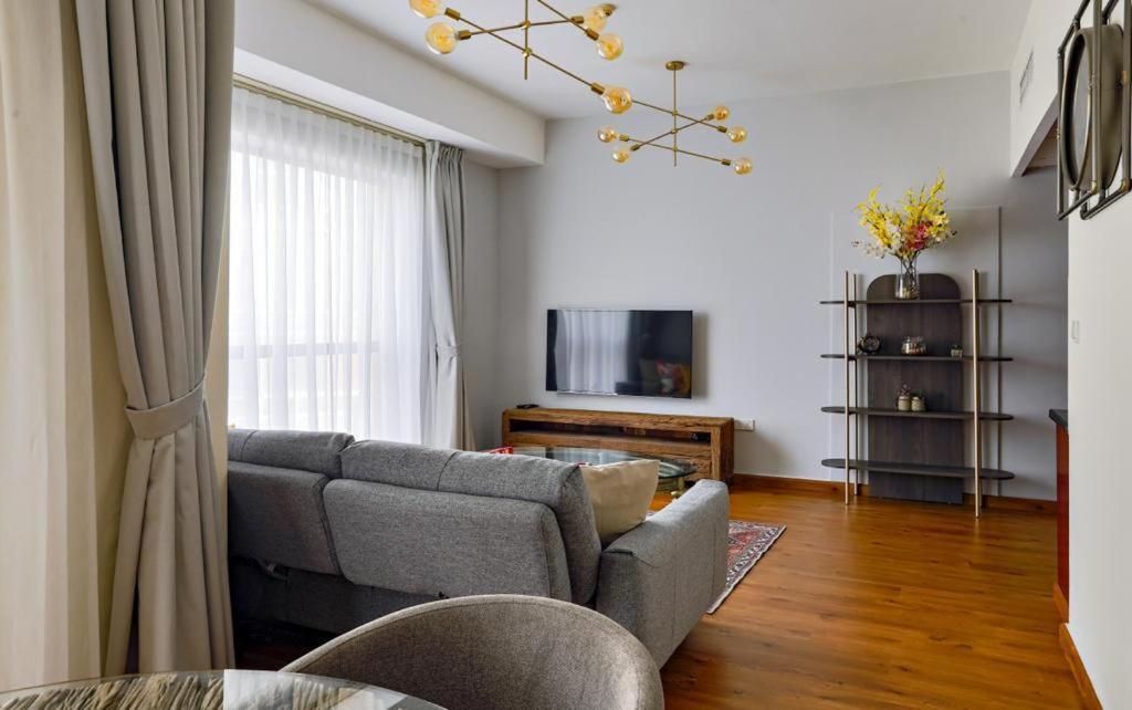Apartment Beautiful Stylish 1 Bedroom By The Jbr ! Dubai