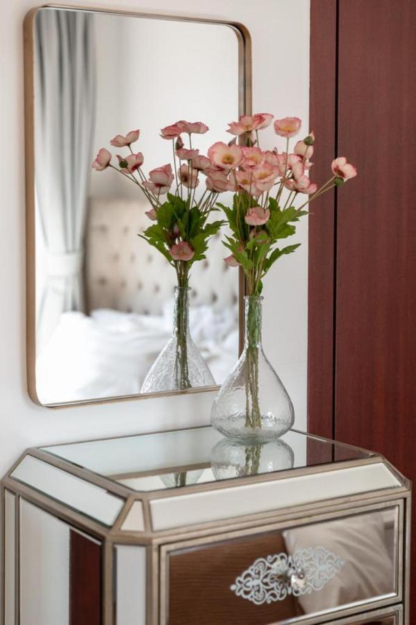 Beautiful Stylish 1 Bedroom By The Jbr ! * Dubai